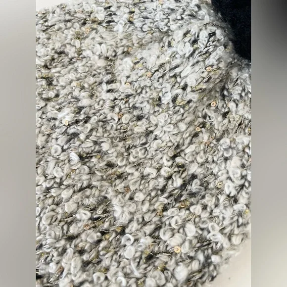 Express Knit Beanie Pom Pom Hat One Size fits most - Picture 4 of 12